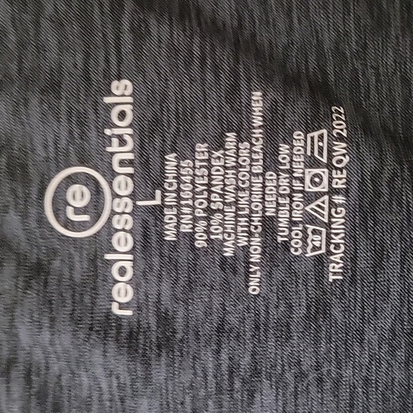 Real Essentials Long Sleeve Tee - Picture 3 of 3